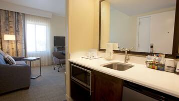 Suite, 1 King Bed with Sofa bed, Non Smoking (1 Room) | Iron/ironing board, free cots/infant beds, rollaway beds, free WiFi