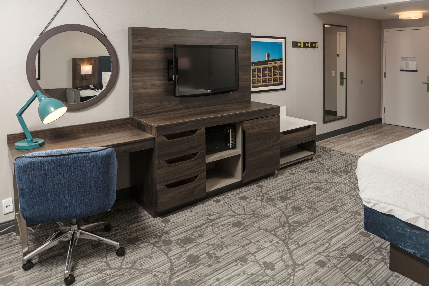 In-room safe, desk, iron/ironing board, free cribs/infant beds