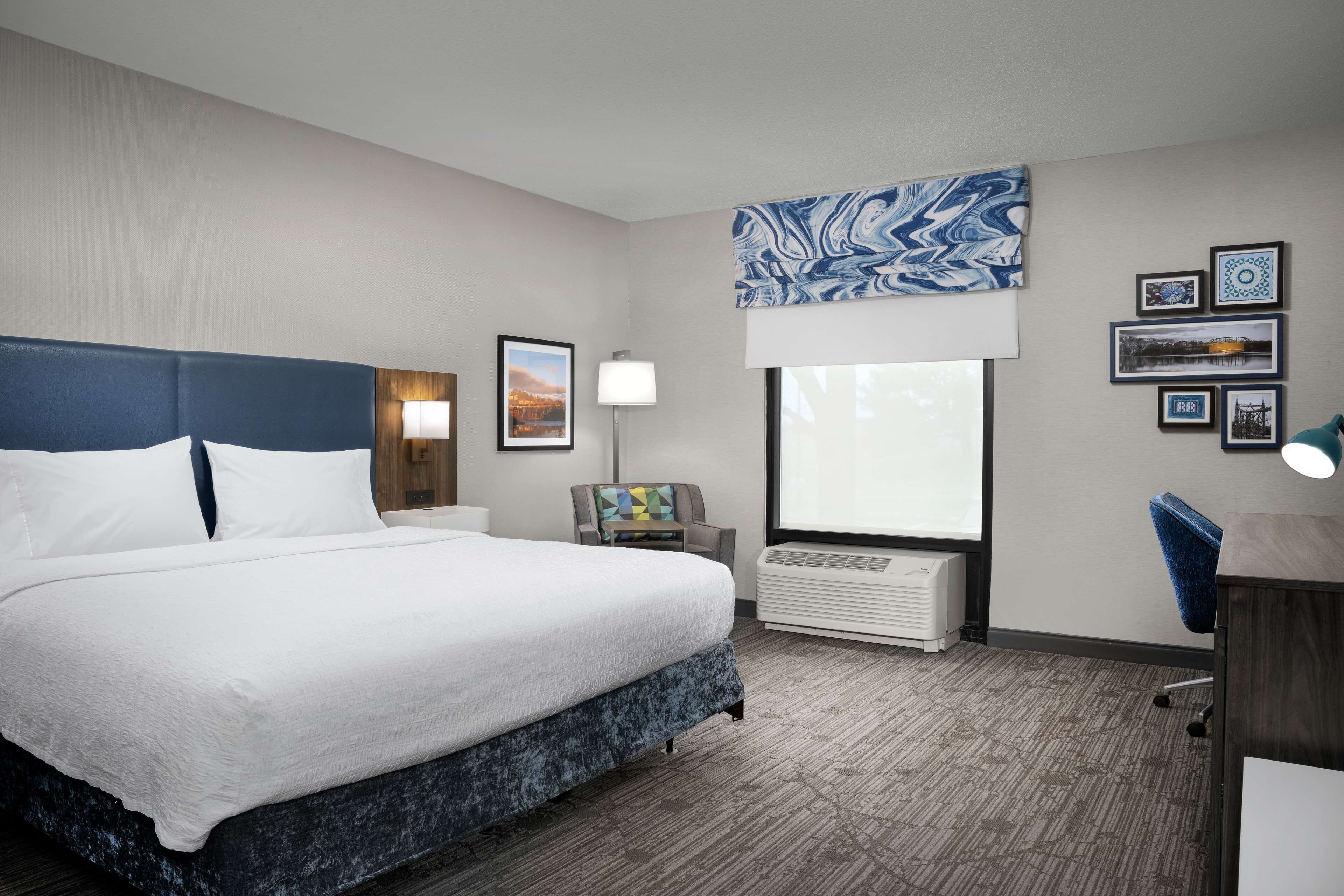 in-room safe, desk, iron/ironing board, free cots/infant beds