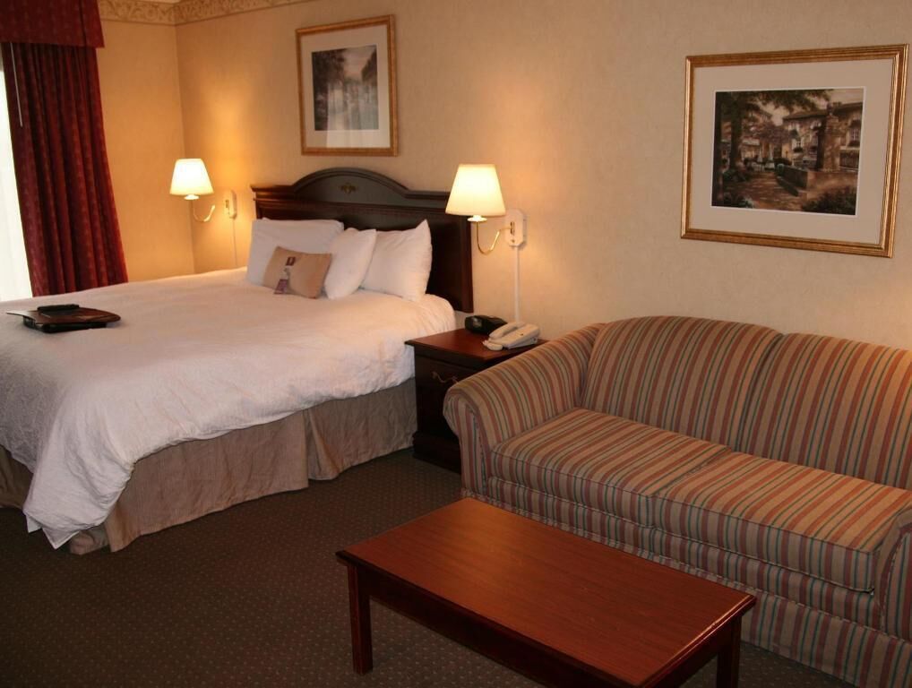 In-room safe, desk, iron/ironing board, free cribs/infant beds