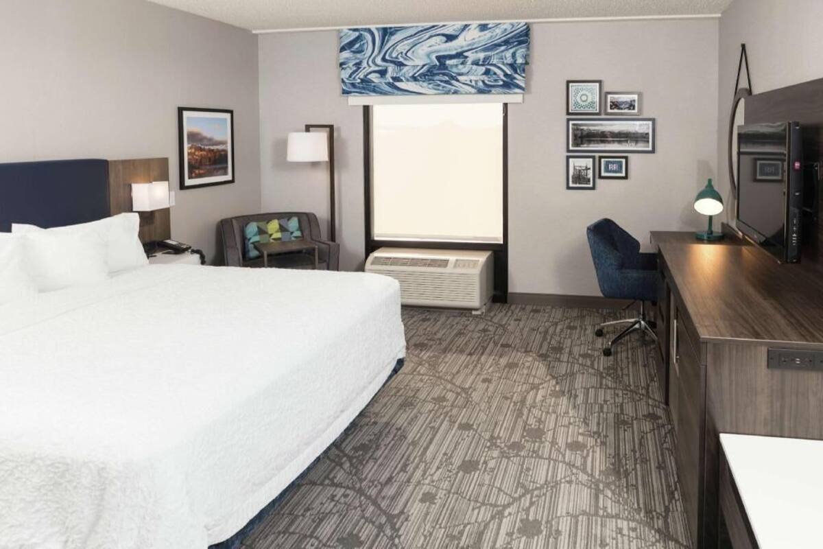 In-room safe, desk, iron/ironing board, free cribs/infant beds