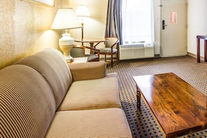 Suite, 1 King Bed | Iron/ironing board, free WiFi, bed sheets