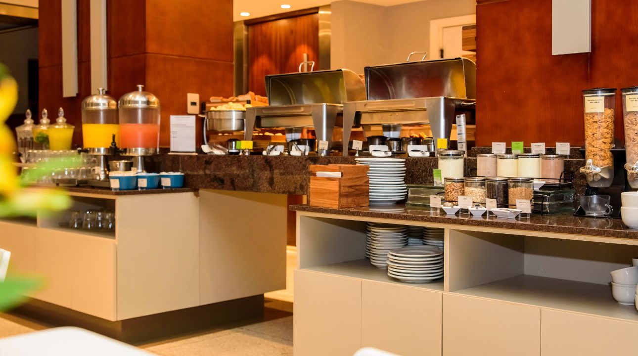 Petit déjeuner buffet