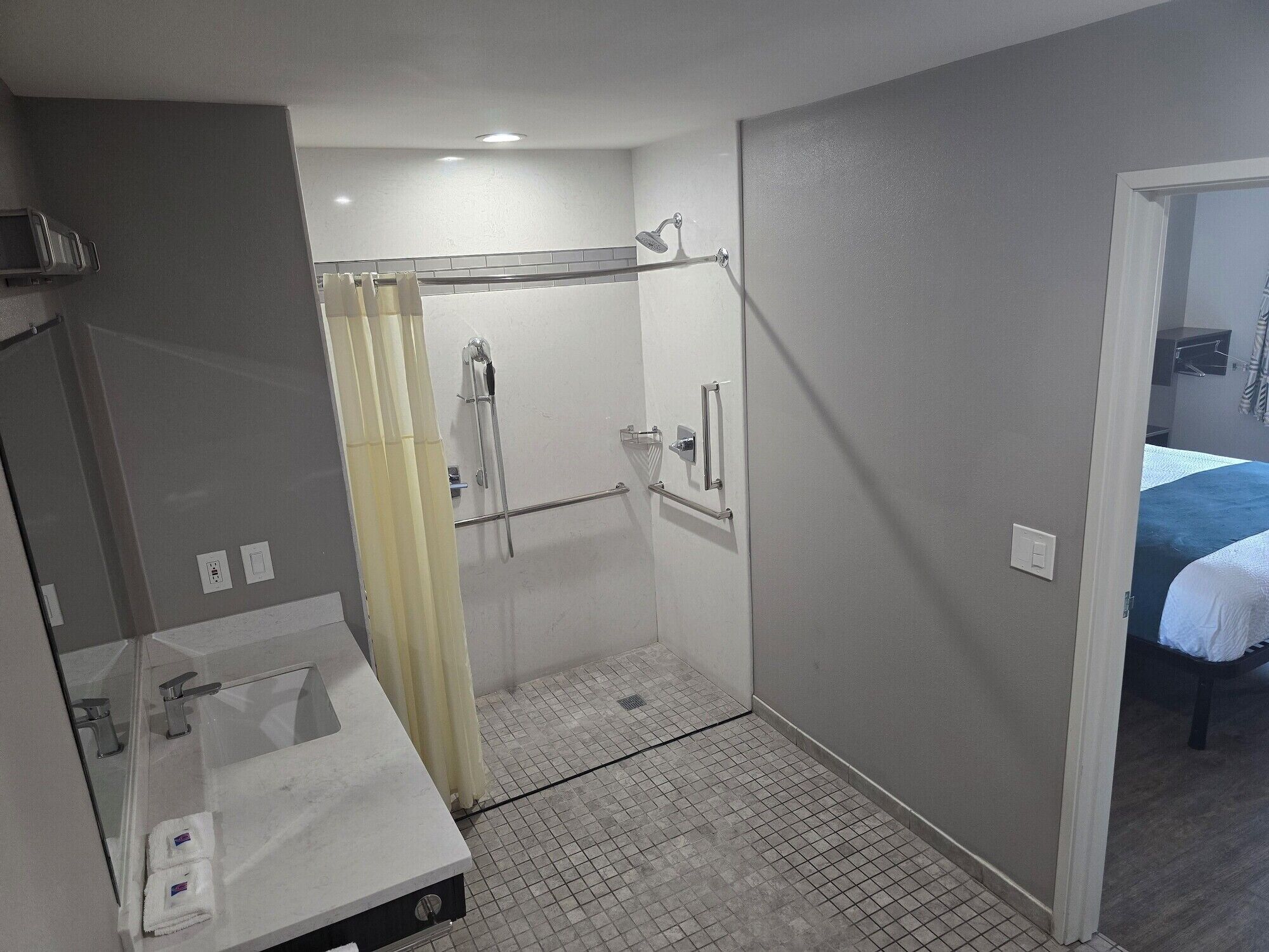 Photo - Motel 6 Los Angeles, CA - Downtown