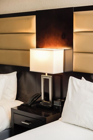 Chambre Deluxe Double ou avec lits jumeaux, 2 grands lits, non-fumeur