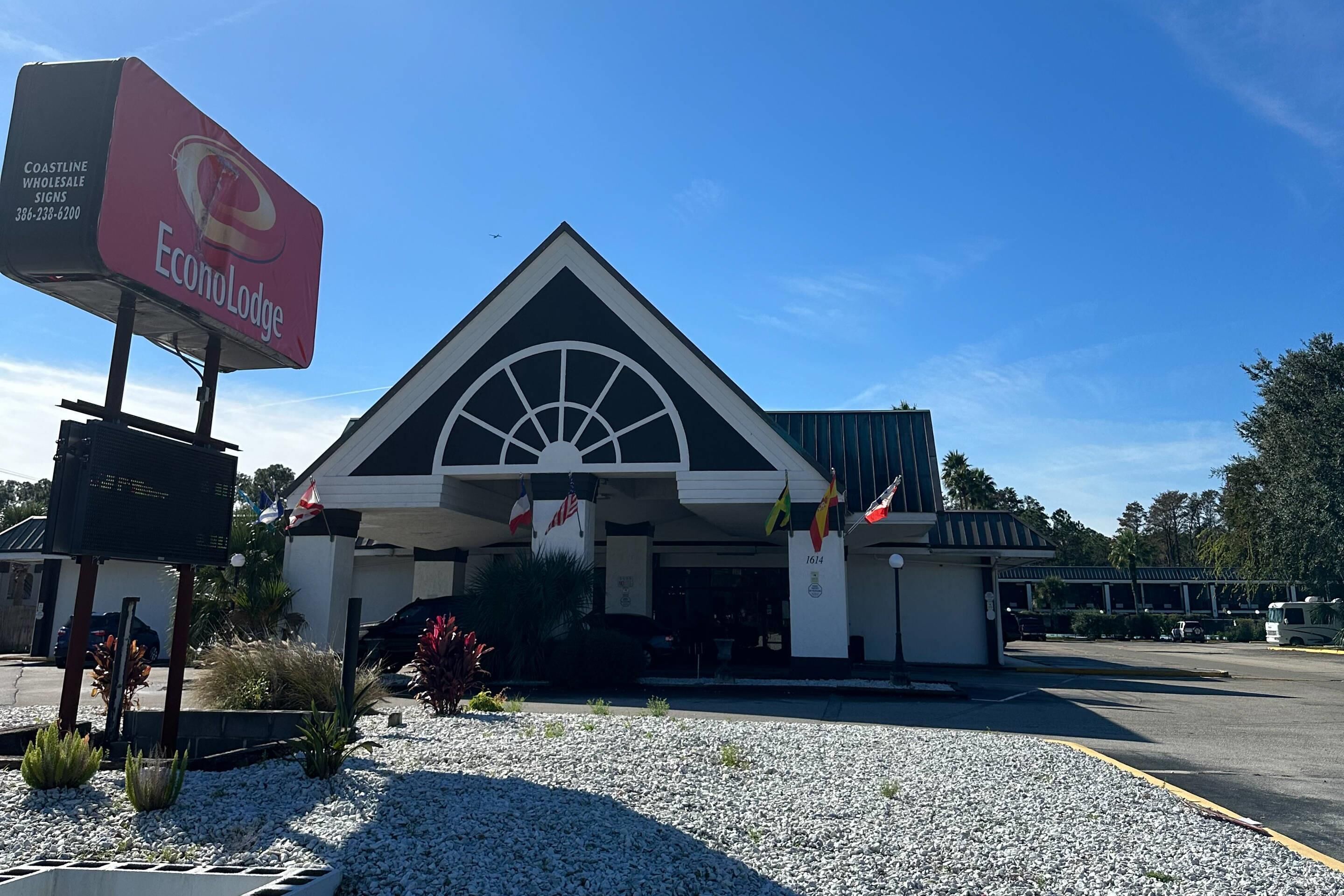 Photo - Econo Lodge Ormond Beach North - Daytona
