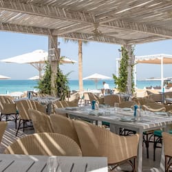 6 restaurants, breakfast, lunch, dinner served; international cuisine