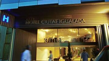 Entrada al alojamiento