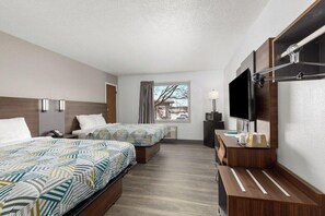 Desk, blackout curtains, free WiFi, bed sheets