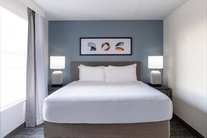 Studio, 1 King Bed with Sofa bed, Accessible, Bathtub (Kitchen)