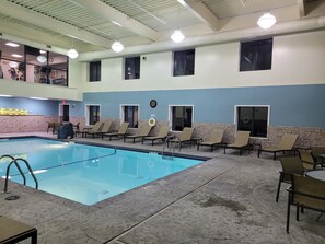 Indoor pool - Holiday Inn Express Hotel & Suites Buffalo-Airport by IHG (Buffalo)