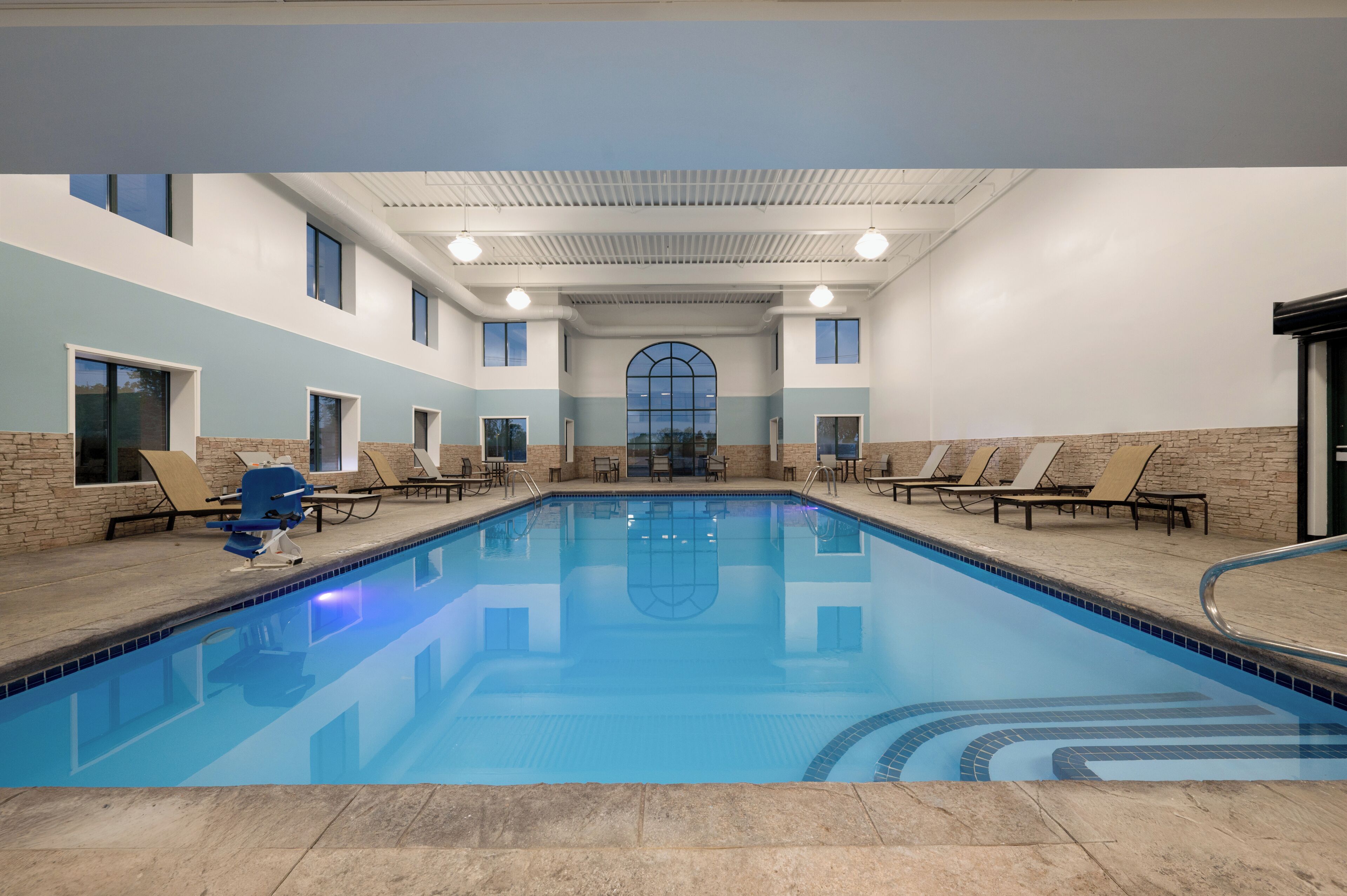 Una piscina techada