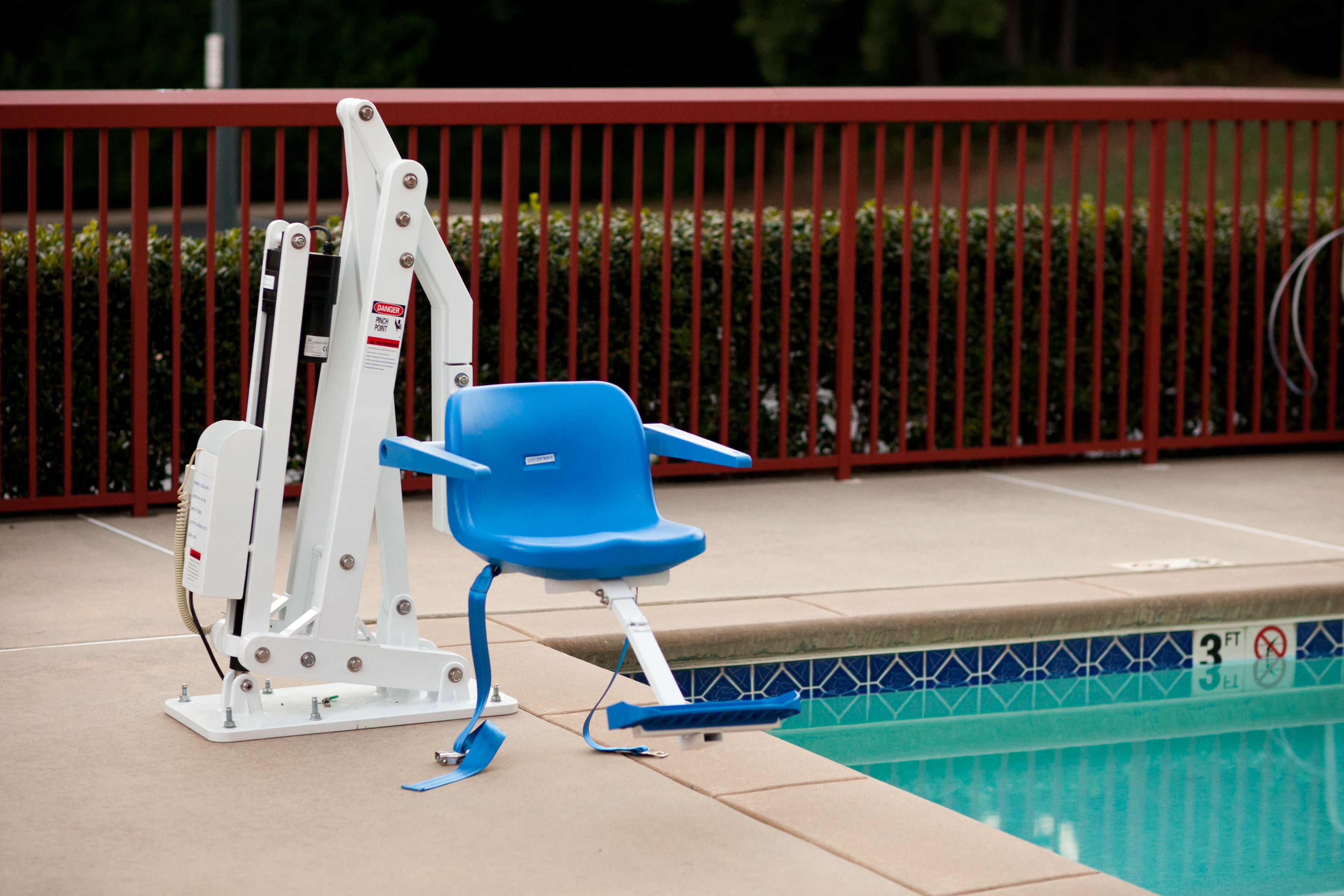 seasonal outdoor pool, open 10 am to 10 pm, pool loungers