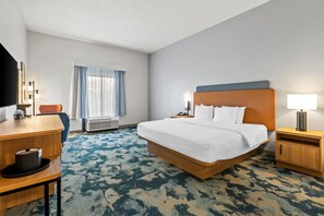 Room, 1 King Bed, Accessible, Non Smoking | In-room safe, iron/ironing board, free rollaway beds, free WiFi - Hampton Inn Carrollton (Carrollton)