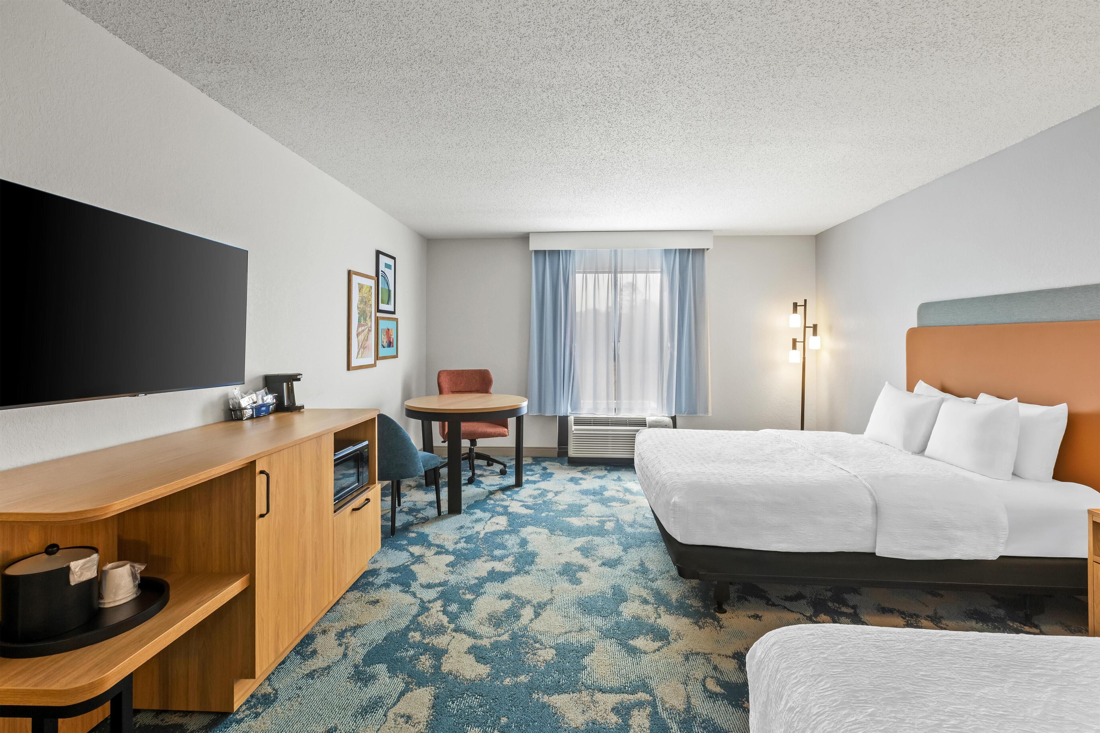 客房內保險箱、熨斗/熨衣板、折疊床/加床、免費無線上網