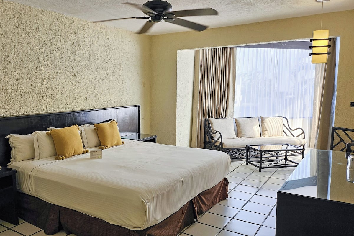 Suite Superior , cama King | 1 habitación, ropa de cama de alta calidad y edredón