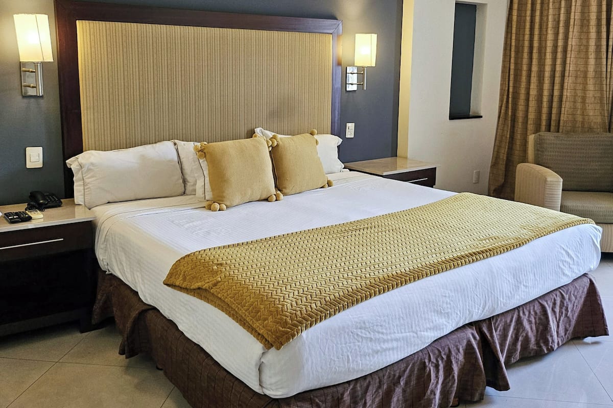 Camera Junior | 1 camera, biancheria da letto di alta qualità, copriletto in piuma