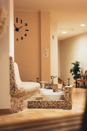Körperbehandlungen, Aromatherapie, Gesichtsbehandlungen