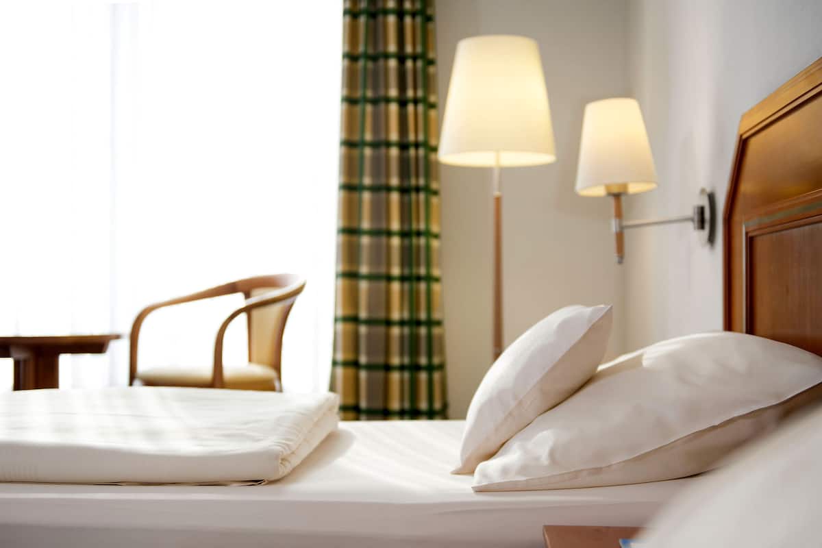 1 bedroom, hypo-allergenic bedding, in-room safe, desk