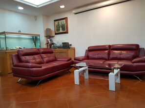 تفاصيل الفندق من الداخل