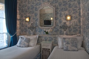 Chambre Supérieure lit double ou avec lit jumeaux