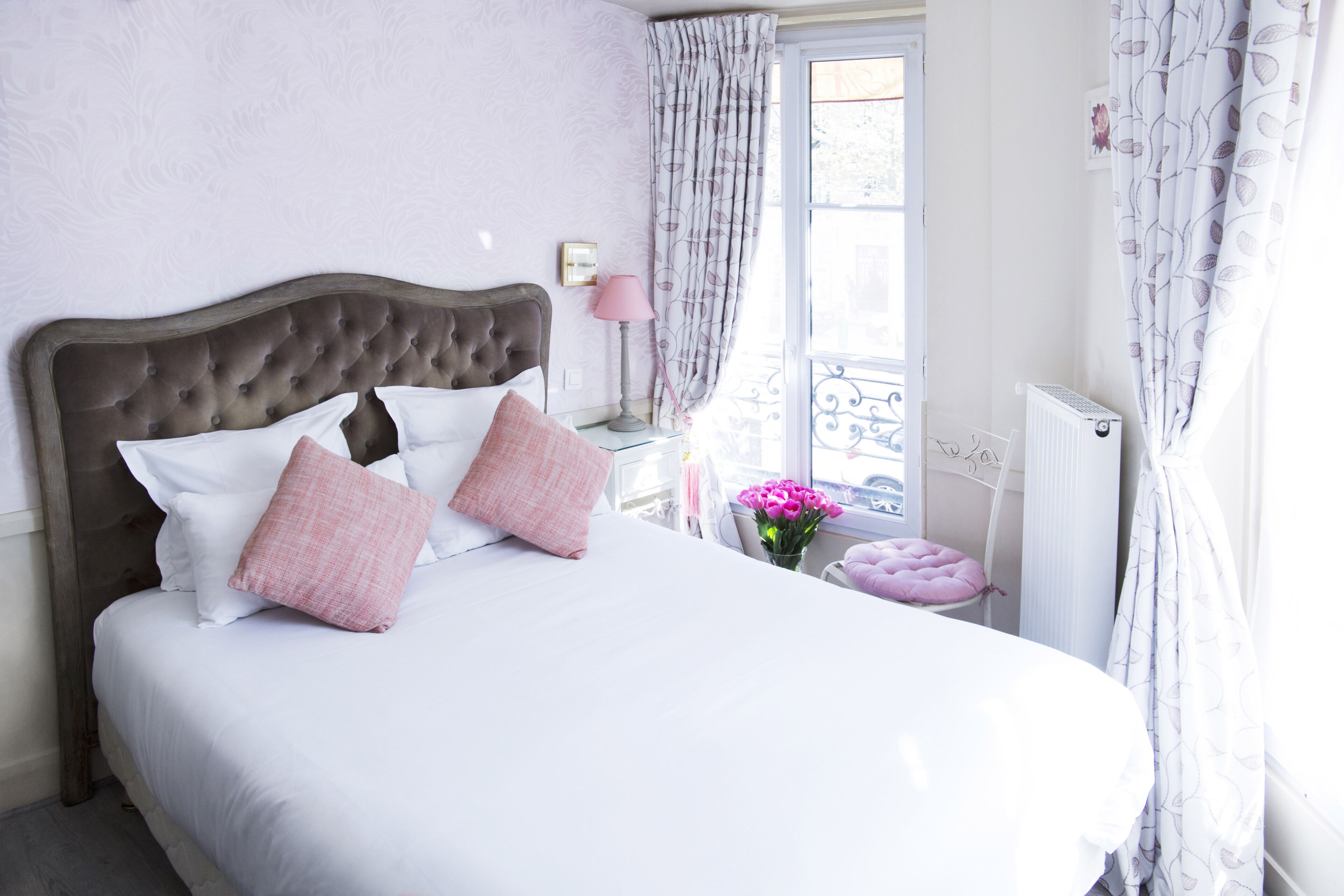 double room | 1 bedroom, premium bedding, minibar, in-room safe