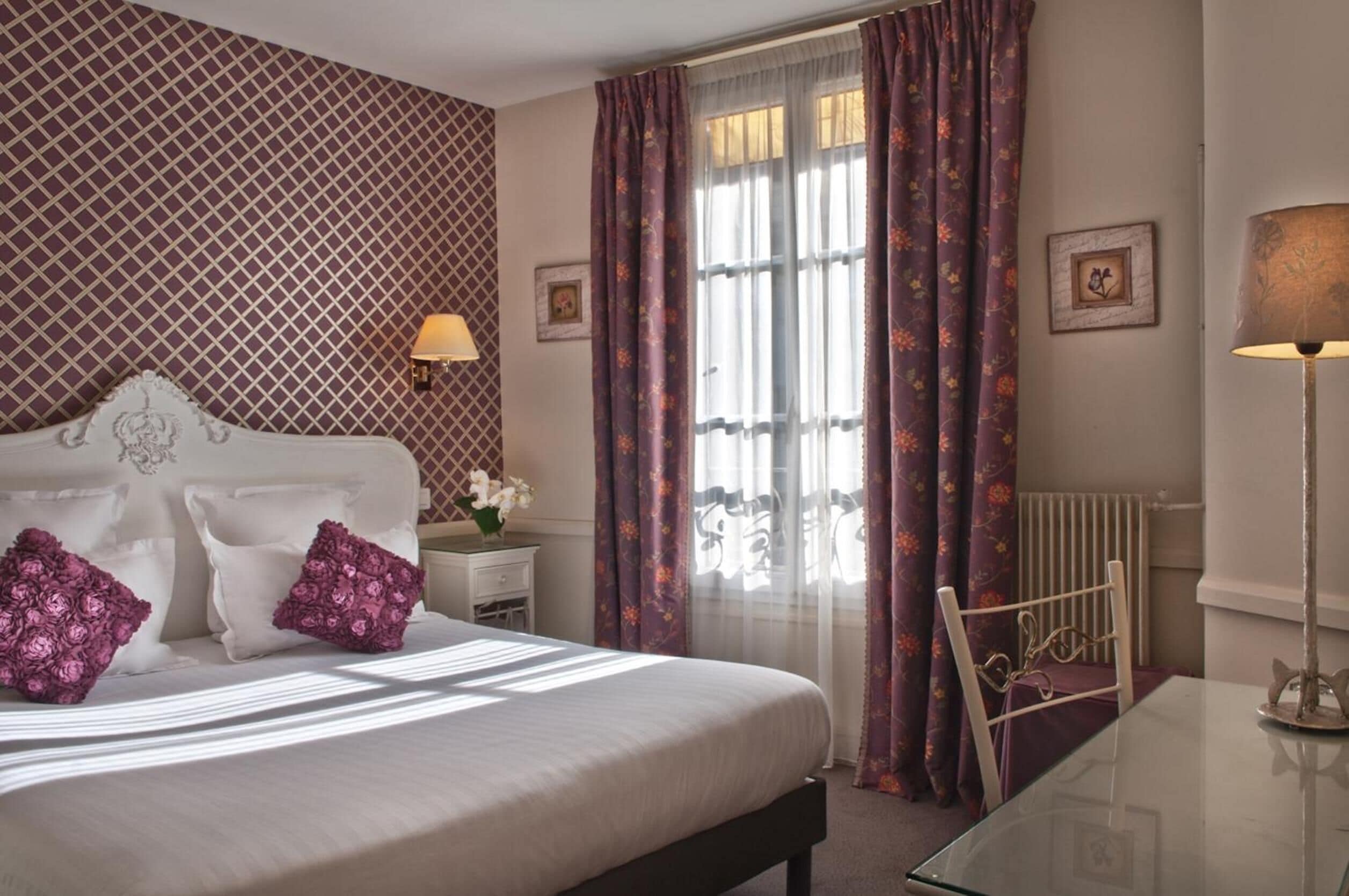 1 bedroom, premium bedding, minibar, in-room safe