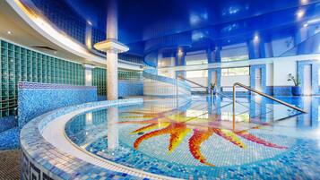Indoor pool, sun loungers, lifeguards on site