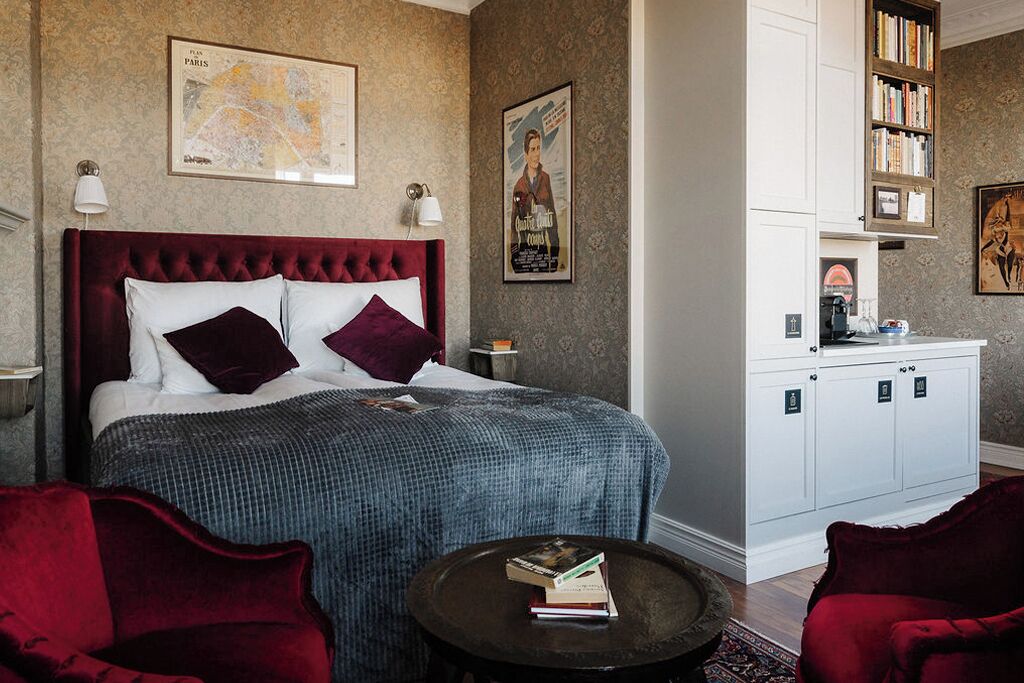 高级双人房 | 特色装修、特色家居、熨斗/熨板、免费 WiFi