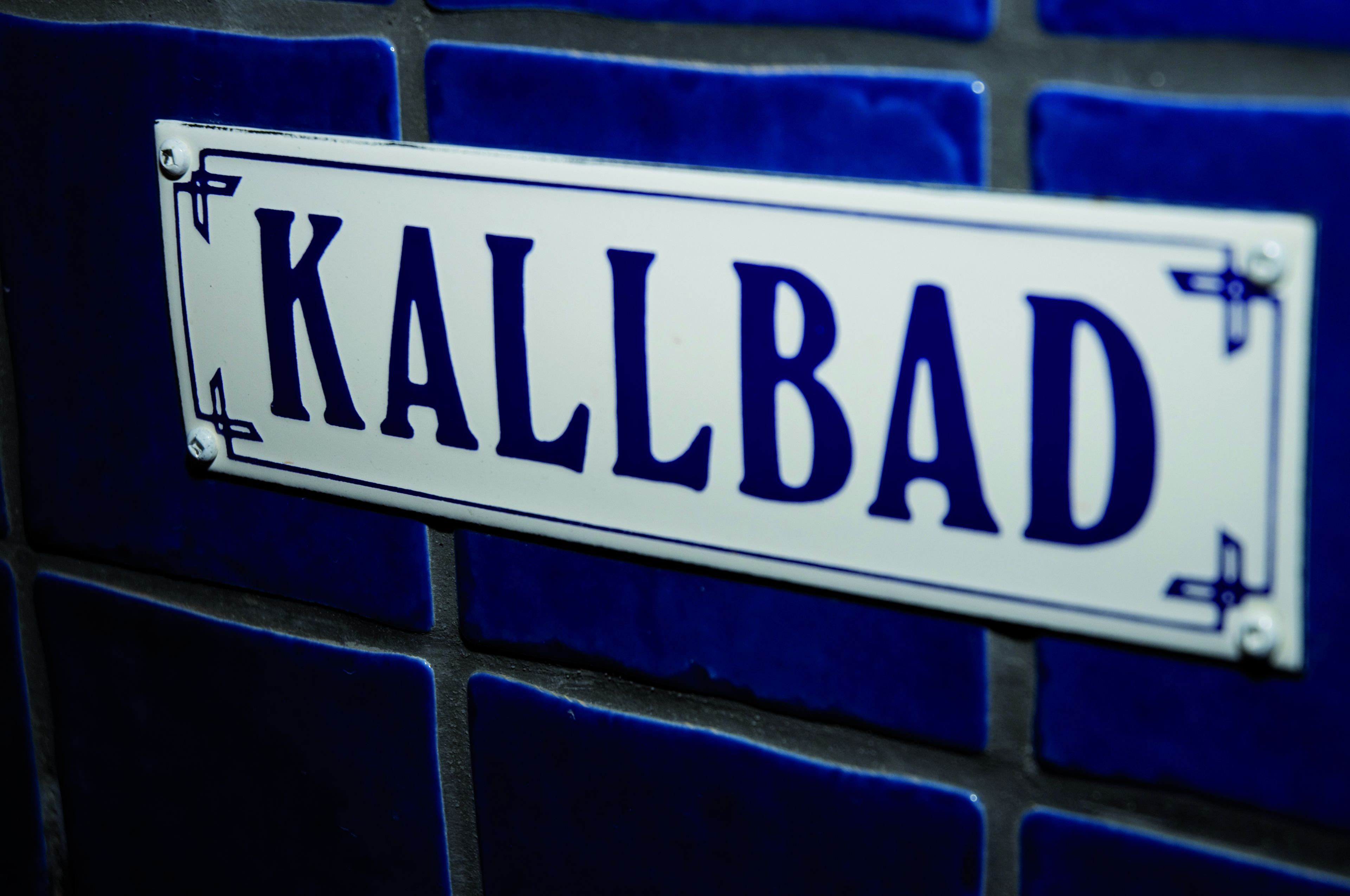 body treatments, facials, massages