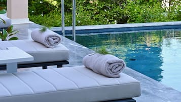 Grand Villa Poseidon | 1 habitación, ropa de cama de alta calidad y edredón