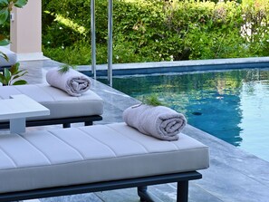 Grand Villa Poseidon | 1 chambre, literie de qualité, couette en duvet
