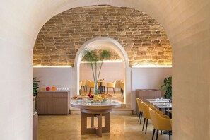 Daily buffet breakfast (EUR 25 per person) -  Palazzo Artemide - VRetreats, SLH Collection (Syracuse)