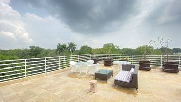 Suite, Non Smoking (Prestige Estate) | Terrace/patio