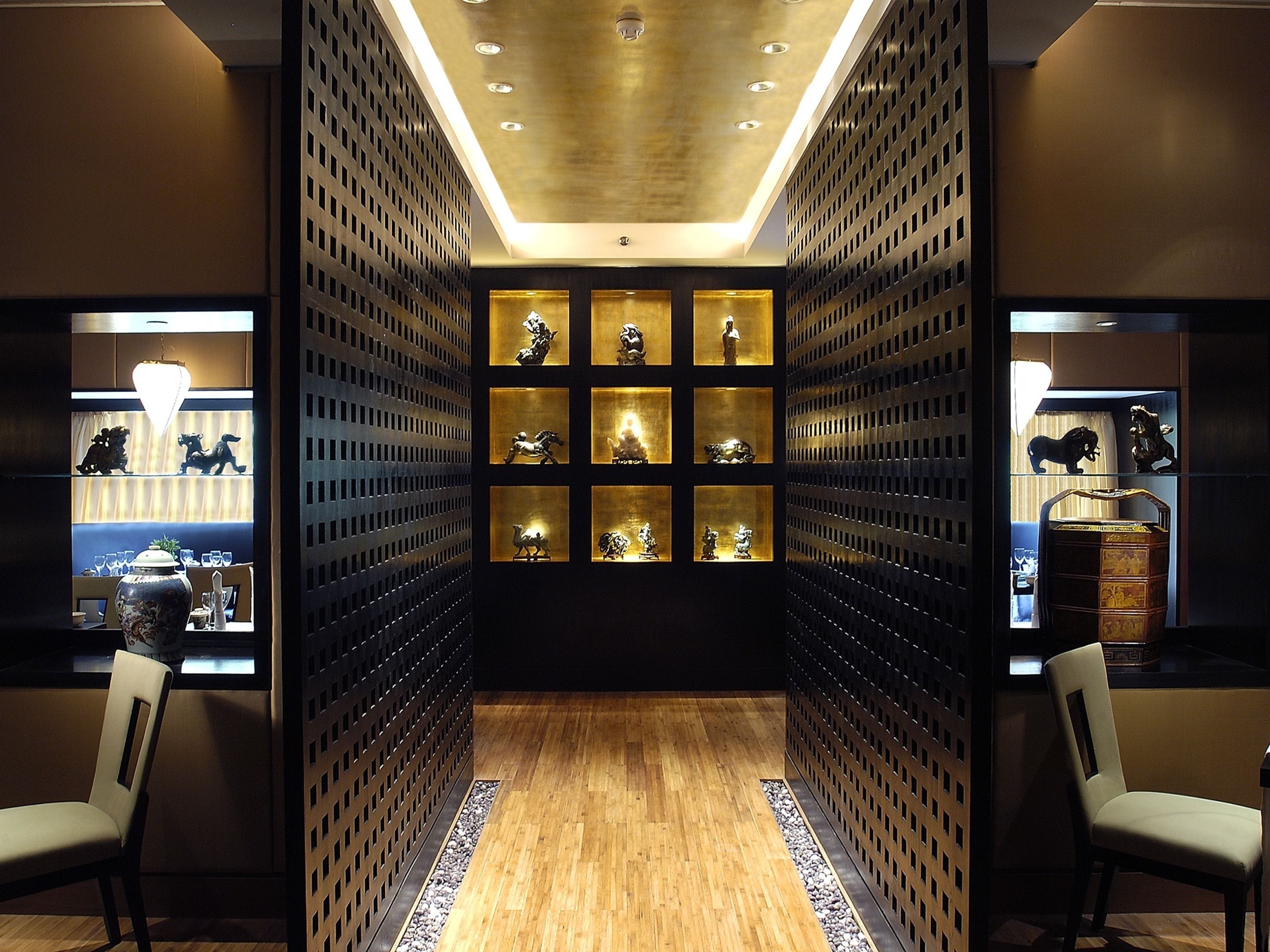 4 restaurants, breakfast, lunch, dinner served; mediterranean cuisine