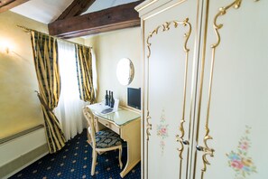 Minibar, in-room safe, desk, soundproofing