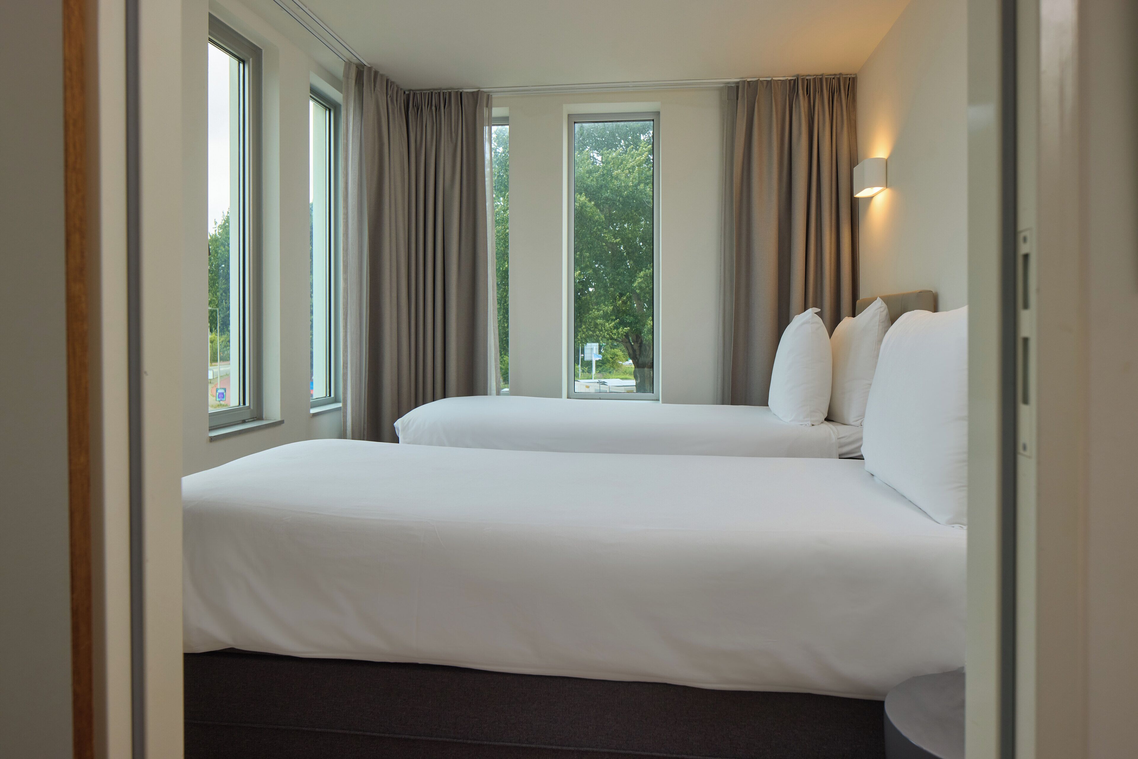 family room | 1 bedroom, in-room safe, desk, laptop workspace