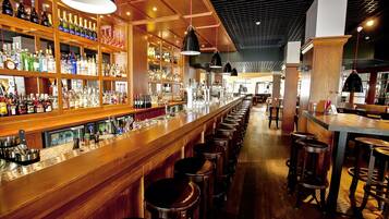Bar (en la propiedad)