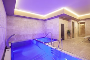 Piscina interna