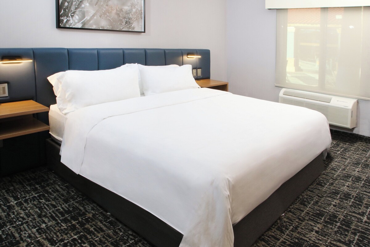 In-room safe, desk, free cots/infant beds, free WiFi