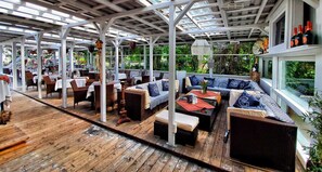 Se sirven desayunos y cenas 