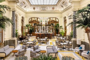 Bar (en la propiedad)