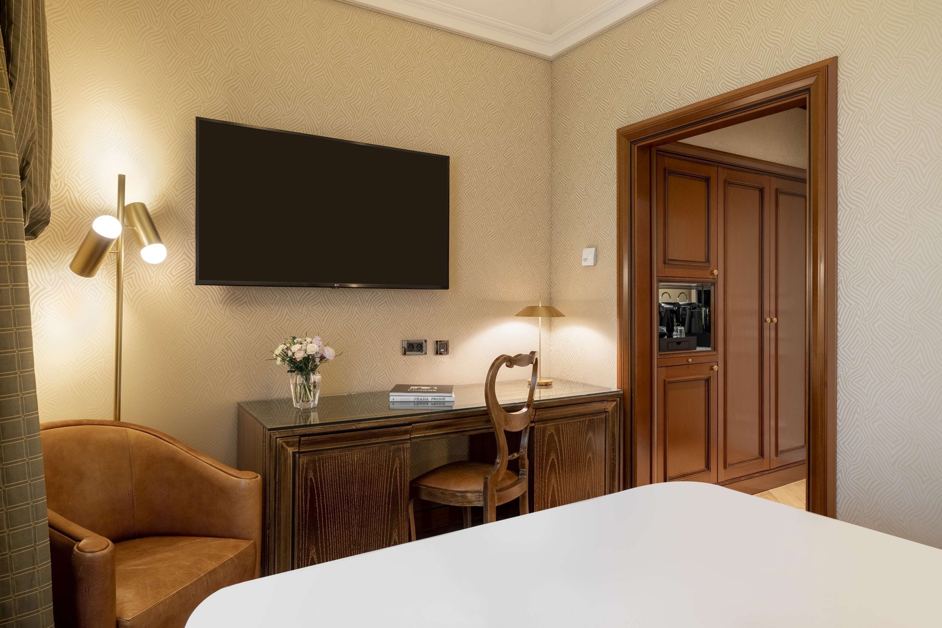 superior room | 1 bedroom, premium bedding, select comfort beds, minibar