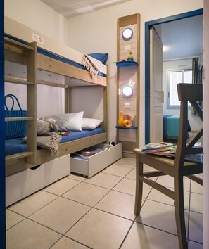 1 bedroom, blackout drapes, iron/ironing board, cribs/infant beds