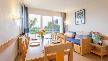 Appartement 6 personnes - 1 chambre + 1 coin nuit - Balcon | Wohnbereich | Fernseher