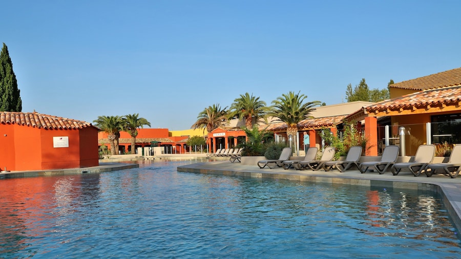 SOWELL Family Les Amandiers