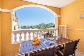 Studio 4 people - 1 sleeping alcove - Terrace - Sea view Renovated | Terrace/patio