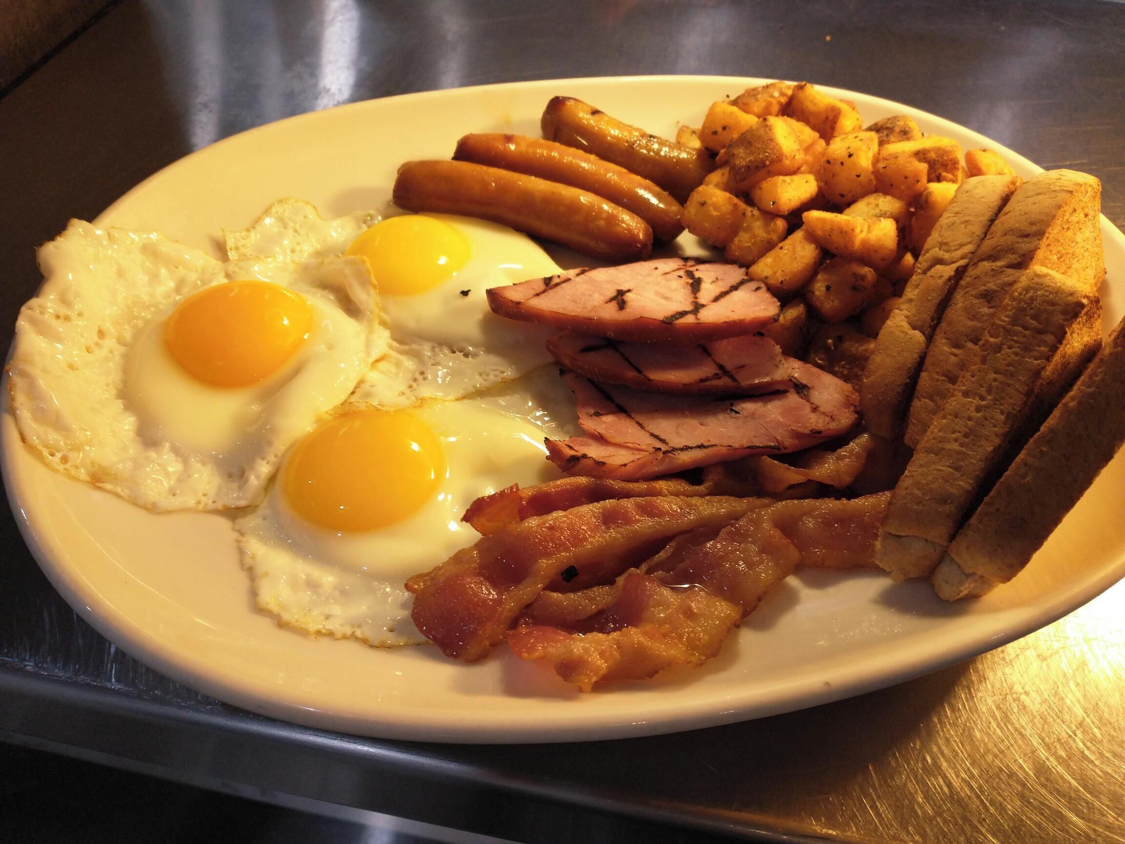 daily full breakfast for a fee