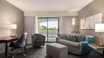 Suite, 1 King Bed with Sofa bed | Living area | Smart TV, Netflix