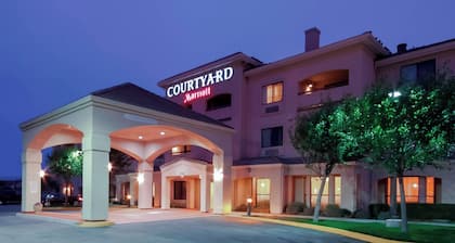 Courtyard by Marriott Salinas Monterey